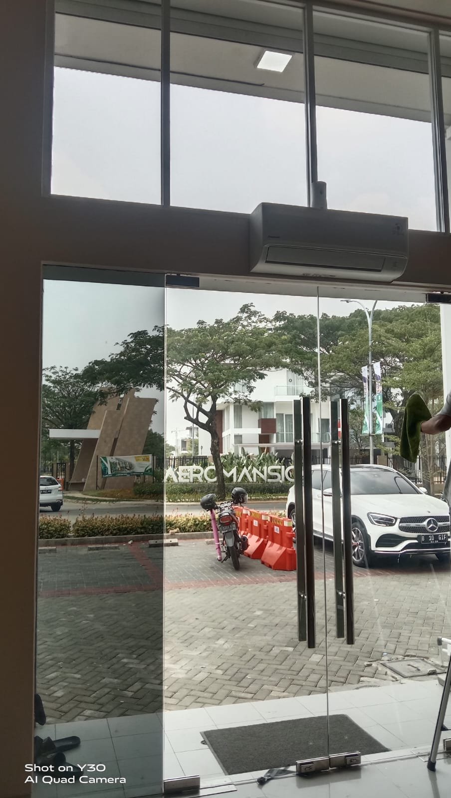 Residential Sandblast - Motif Minimalis